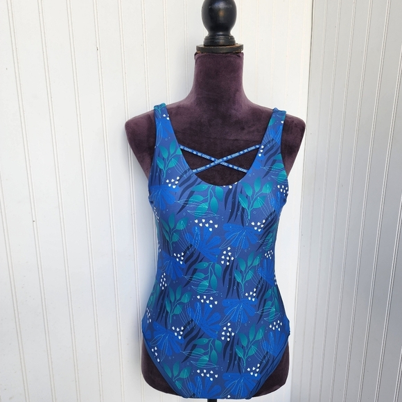 NWOT One Piece Swimsuit Navy Floral Scoop Neck Strappy Straps Lined Cups M - Picture 2 of 14